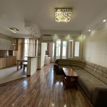 Rent Home Kg! Апартаменты По Уметалиева Рыскулова Bishkek Exterior photo